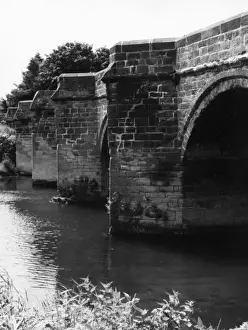 Farndon Bridge Print, Cheshire England