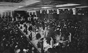 Fashion parade in Philadelphia, 1910 Fashion parade in Philadelphia, 1910