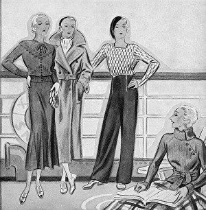 Fashions for the deck on summer cruising days Fashions for the deck on summer cruising days