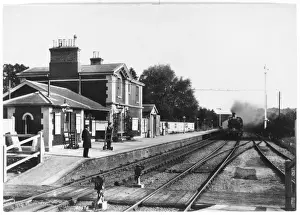 Vintage Railway Images UK Prints: Finchurst Station - 1908