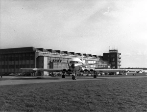 The first de Havilland DH106 Comet 4 G-APDA of BOAC The first de Havilland DH106 Comet 4 G-APDA of BOAC
