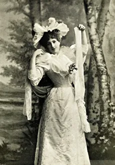 Florence Dysart, English mezzo-soprano and actress Florence Dysart, English mezzo-soprano and actress