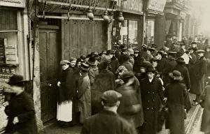 Food queue during a shortage, London, WW1 Food queue during a shortage, London, WW1