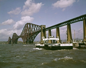 Forth Railway Bridge over Firth of Forth, Scotland Forth Railway Bridge over Firth of Forth, Scotland