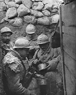 French soldiers eating in the trenches during World War I French soldiers eating in the trenches during World War I