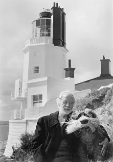Fulton Mackay and Sprocket, filming in Cornwall Fulton Mackay and Sprocket, filming in Cornwall