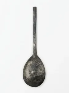 Geffrye Museum Prints: Reverse Pewter Spoon Print, c.1600 (Geffrye Museum)