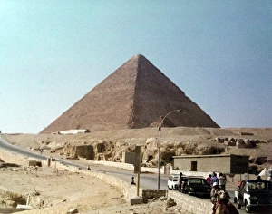 Great Pyramid of Giza in the distance Great Pyramid of Giza in the distance