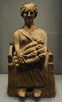 Greek Art. Goddesses rearing children. Ny Carlsberg Glyptote Greek Art. Goddesses rearing children. Ny Carlsberg Glyptote
