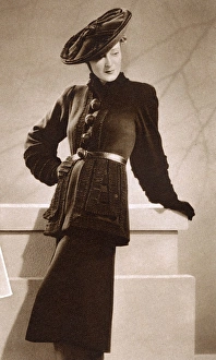 Half-length coat by Elsa Schiaparelli Half-length coat by Elsa Schiaparelli