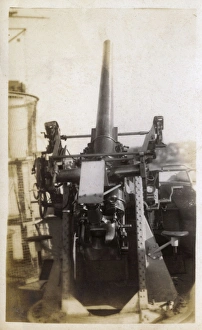 HMS Marlborough - 3 high-angle gun HMS Marlborough - 3 high-angle gun