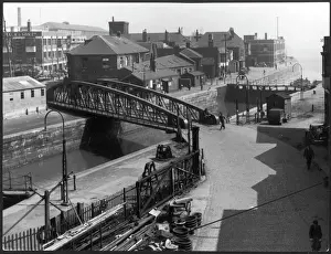 Dock Prints: Hull Docks Print: St. Andrews Dock Entrance Lock