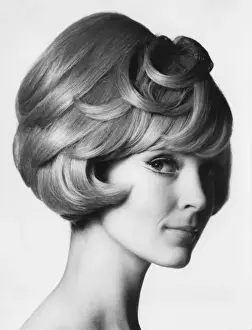 Mid 20th Century Fashion Prints: (insert)