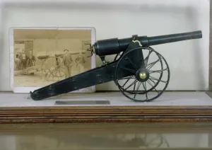 Inst. Of Mechanical Engineers Prints: Long Cecil Gun Model Print