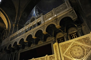 Israel. Jerusalem. Basilica of the Holy Sepulchre. Interior Israel. Jerusalem. Basilica of the Holy Sepulchre. Interior