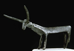 Italy. Sardinia. Nuragic civilization. Statuette of a bull Italy. Sardinia. Nuragic civilization. Statuette of a bull