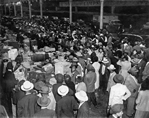 Jamaican immigrants arriving in Britain Jamaican immigrants arriving in Britain