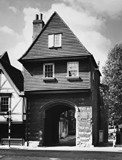 Charles Dickens Locations Prints: Jaspers Gateway