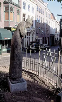 Jewish Memorial Statue, Nijmegen, Holland Jewish Memorial Statue, Nijmegen, Holland