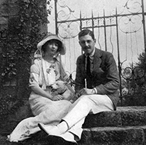 Lady Idina Sackville and Mr Euan Wallace Lady Idina Sackville and Mr Euan Wallace