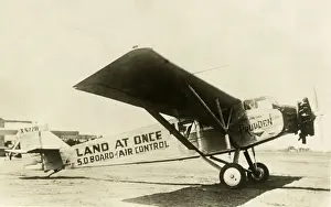 Vintage Aeroplanes Photos Prints: LAND AT ONCE