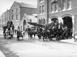LCC-MFB Shadwell fire station, East London LCC-MFB Shadwell fire station, East London