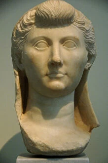 Images Dated 25th May 2007: Livia Drusila (58 B. C. -29 A. C. ). Bust