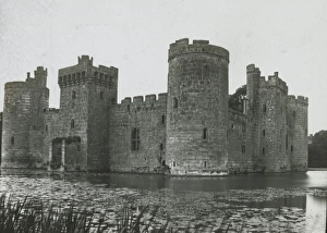 London, England - Another view of Bodiam Castle London, England - Another view of Bodiam Castle
