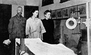 Madame Curie visiting a war hospital Madame Curie visiting a war hospital