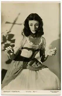 Prints of Margot Fonteyn (1919 - 1991), Ballet dancer, seen here in Adams Giselle, Act 1 Ballet Prints: Margot Fonteyn Print: Giselle, Act 1 (1919-1991)