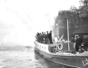 Massey Shaw fireboat demonstrates pumping Massey Shaw fireboat demonstrates pumping