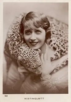 Vintage Celebrity Photos Prints: Mistinguett / Leopard