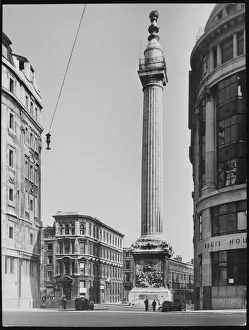 Historic Landmarks UK Prints: The Monument 1940S