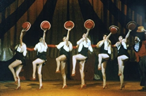 Moscow State Circus dancers in Cornwall Moscow State Circus dancers in Cornwall