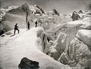 Mountain climbing in snow, Mont Blanc, Alps Mountain climbing in snow, Mont Blanc, Alps