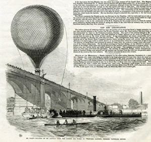 Mr Gales Balloon crossing Vauxhall Bridge, London Mr Gales Balloon crossing Vauxhall Bridge, London