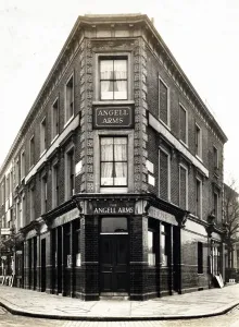 Vintage Pub Photographs London Prints: Photograph of Angell Arms, Brixton, London