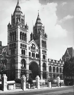 Prints of A view of the front of the Natural History Museum, London Museum Prints: Natural History Museum Print, London Front View