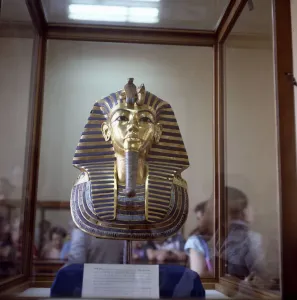 Tutankhamun Mask Prints: (insert)