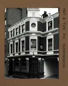 London Boozer Photographs Prints: Photograph of Hat & Tun PH, Farringdon, London
