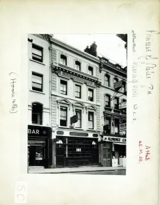 London Boozer Photographs Prints: Photograph of Princess Of Wales PH, Charing Cross, London