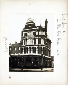 London Boozer Photographs Prints: Photograph of Rising Sun PH, Old Kent Road, London