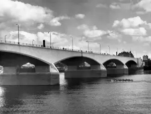 Modernist Architecture London Prints: New Waterloo Bridge