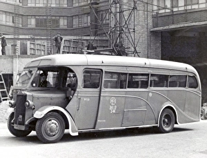 NFS personnel coach from District 34-HQ, Ealing, WW2 NFS personnel coach from District 34-HQ, Ealing, WW2