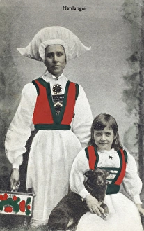 Norway - Traditional Costume - Mother and daughter Norway - Traditional Costume - Mother and daughter