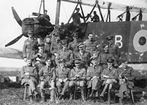 Officers of 207 Squadron with Handley Page bomber, WW1 Officers of 207 Squadron with Handley Page bomber, WW1