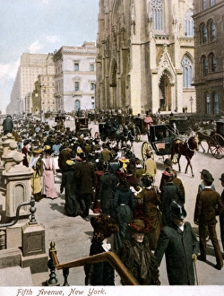 Old fashioned illustration of Fifth Avenue in New York Old fashioned illustration of Fifth Avenue in New York