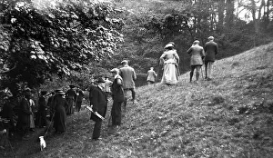 Otter Hunt - Overton on Dee, Cheshire Otter Hunt - Overton on Dee, Cheshire