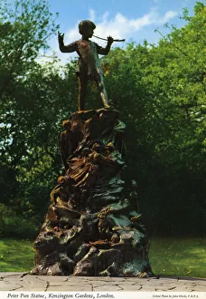 Peter Pan Statue, Kensington Gardens, London Peter Pan Statue, Kensington Gardens, London