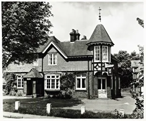 Photograph of Woodman PH, Woodmansterne, Surrey Photograph of Woodman PH, Woodmansterne, Surrey